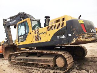 沃尔沃EC360B挖掘机