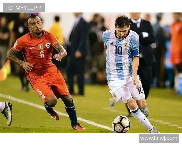 成都足球队在洲际杯积分榜上以69分稳居第一名展现强劲实力 成都足球队在洲际杯积分榜上以69分稳居第一名展现强劲实力