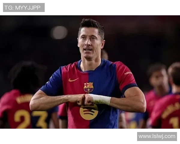 探索42号球衣背后的传奇足球明星与他们的辉煌成就 探索42号球衣背后的传奇足球明星与他们的辉煌成就